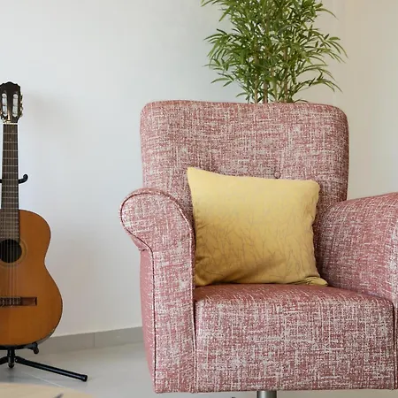 Varanda Da Muralha - By Sch Nazaré