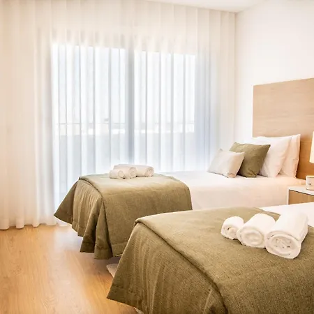 Varanda Da Muralha - By Sch Apartamento