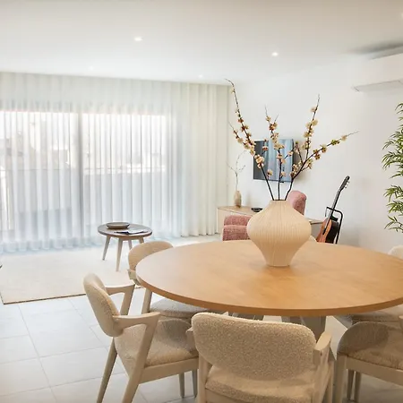 Apartamento Varanda Da Muralha - By Sch Nazaré