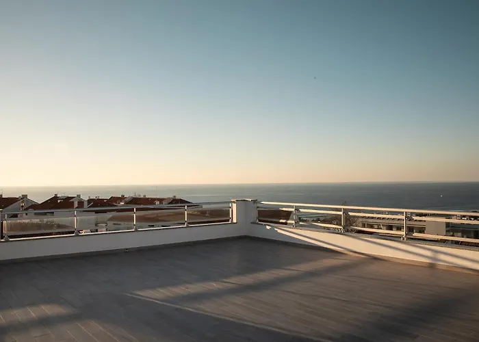 Varanda Da Muralha - By Sch * Nazaré