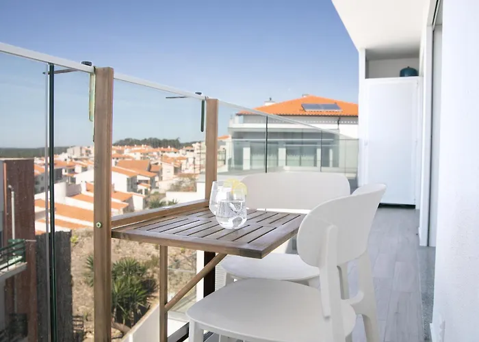 Varanda Da Muralha - By Sch * Nazaré