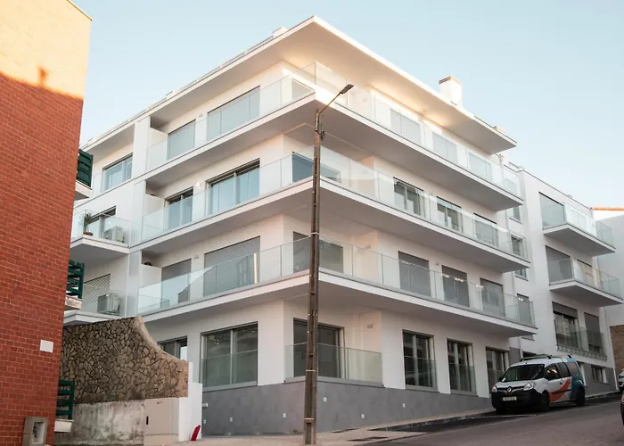 Varanda Da Muralha - By Sch * Nazaré